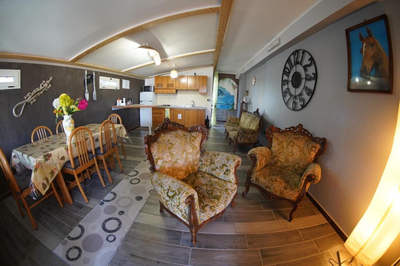 B&B Ciro ポンペイ エクステリア 写真
